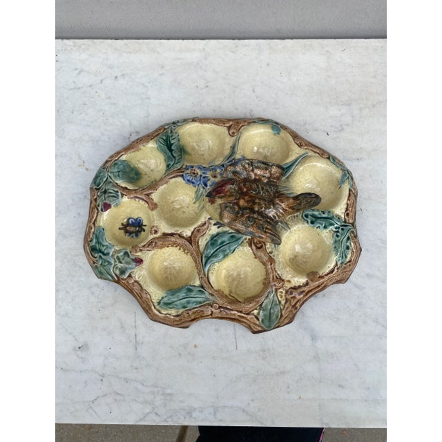 Belgium Majolica Egg Plate With Bird, Circa 1880 For Sale - Image 4 of 7