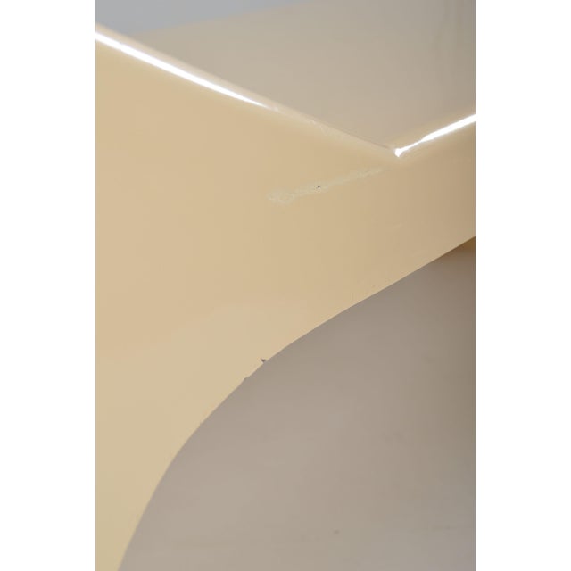 Space Age Fiberglass Daybed, 1970s For Sale - Image 6 of 7