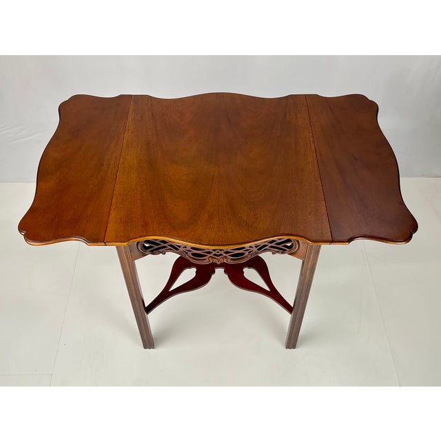 Baker Furniture Company Vintage Baker Furniture Historic Charleston Chippendale-Style Mahogany Pembroke Drop-Leaf Table For Sale - Image 4 of 18