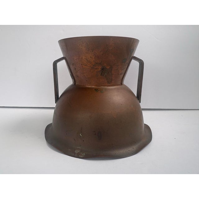 Rustic Vintage Flemish Copper b.m. Co. Double-Handled Vase, No. 5012 For Sale - Image 3 of 12