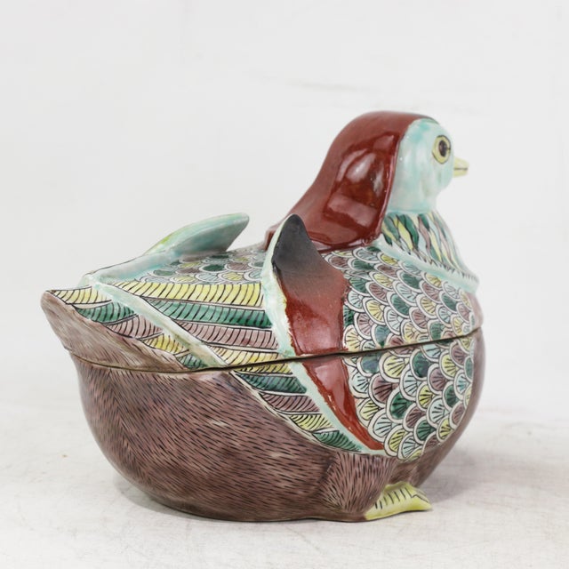 Vintage Chinese Famille Verte Porcelain Mandarin Duck Hand-Painted Covered Bowl For Sale - Image 12 of 13
