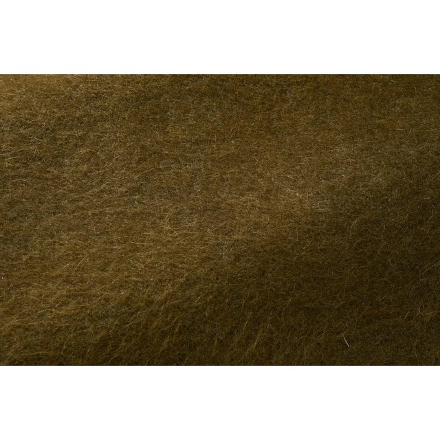 This fun yet Classic pouf is indeed a celebration of the Romanian sculptor Constantin Brâncusi’s contribution to...