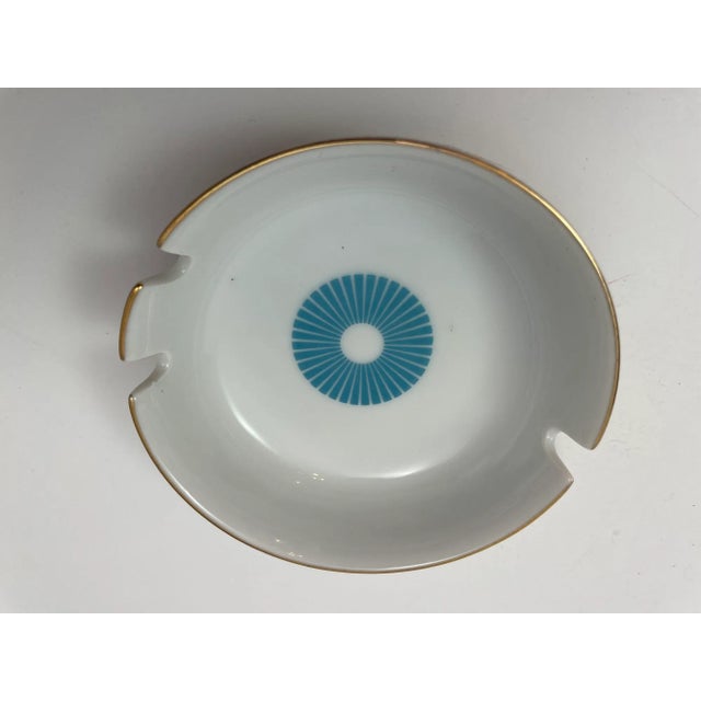 Mid-Century Modern Vintage White Porcelain Ashtray With Gold Rim and Blue Design 1960s For Sale - Image 3 of 8