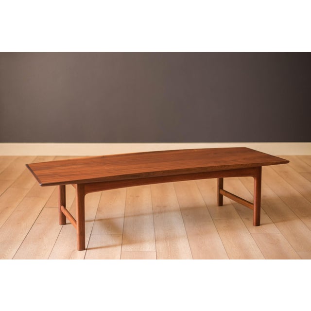 Vintage Sculptural Walnut Coffee Table by Folke Ohlsson for Dux For Sale In Monterey, CA - Image 6 of 15