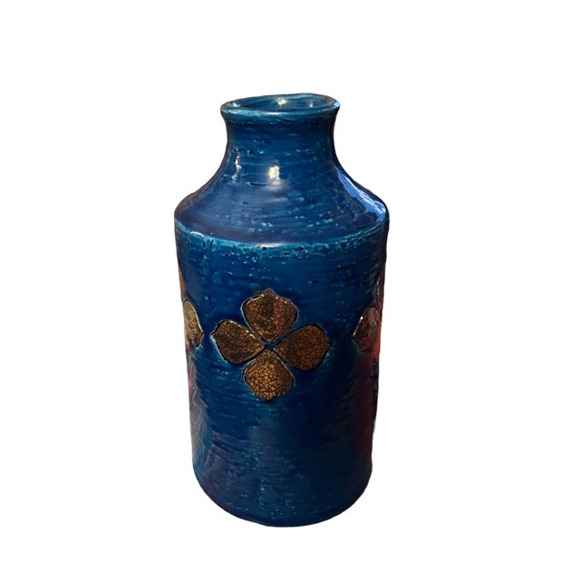 A beautiful pair of vases by Aldo Londi for Bitossi. The vesssels are made in Rimini Blu, a colorway Londi made famous....