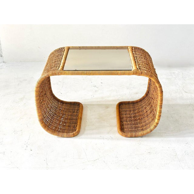 Postmodern Rattan and Glass Waterfall Side/End Table, 1970 For Sale - Image 3 of 6