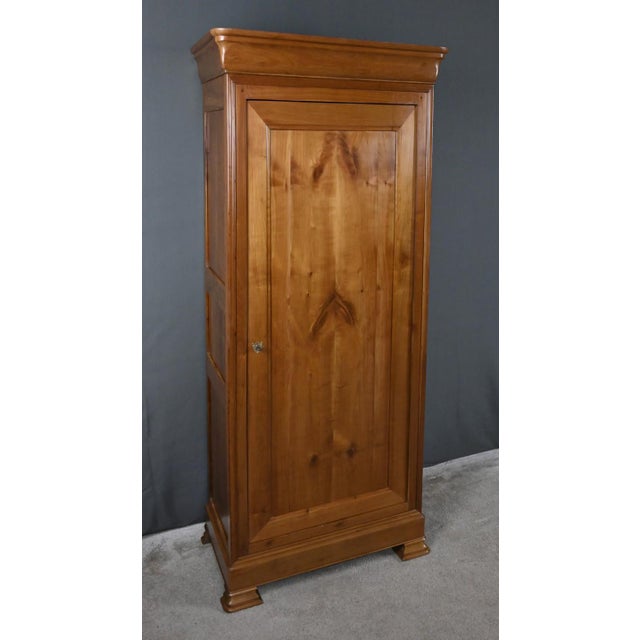 Small Late 19th Century Louis Philippe Cherrywood Bonnetière, 1890s For Sale - Image 4 of 18