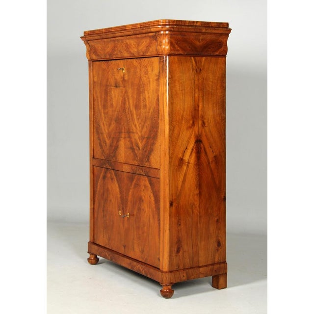 Antique Biedermeier Walnut Secretary, 1835 For Sale - Image 13 of 18