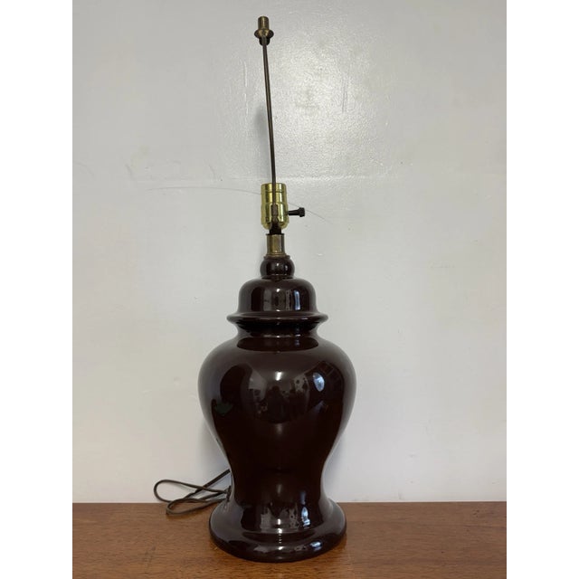 Ceramic Pair Vintage Brown Ceramic Ginger Jar Table Lamps Hollywood Regency MCM Style For Sale - Image 7 of 16