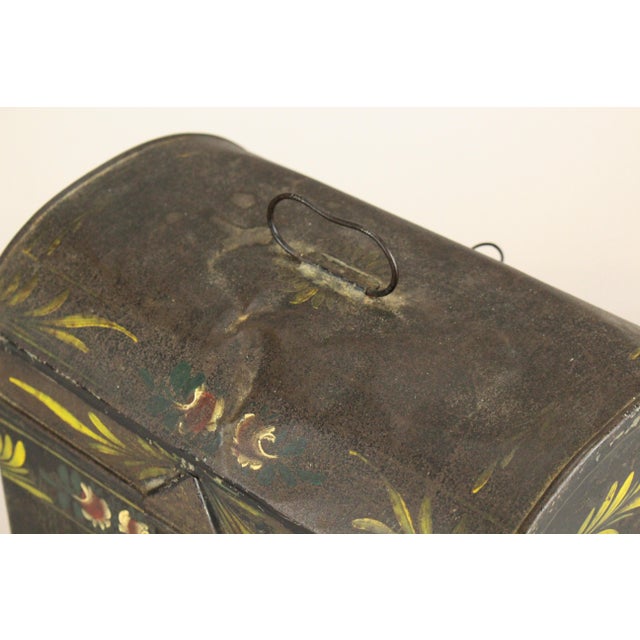 Metal 1850's Tin Toleware Chest Box W Latch, Hand Painted, Pennsylvania Folk Art For Sale - Image 7 of 15