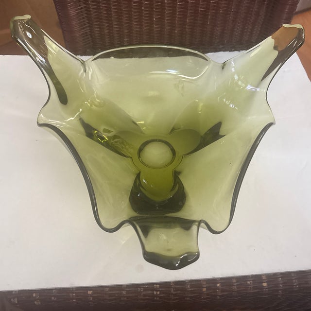 Mid-Century Modern Viking Avocado Green Flying Nun Serving Bowl For Sale - Image 3 of 4