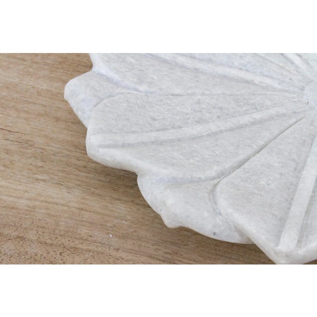 1990s Large Artisanal Marble Flower Plate For Sale - Image 5 of 8