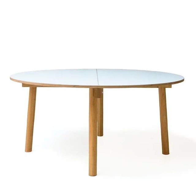 A clean and elegant vision through a minimalistic approach with different finish and sizes, ending up to 48 different...