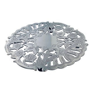 1960’s Vintage Footed Silver-Plated Trivet by Wallace Silversmiths For Sale