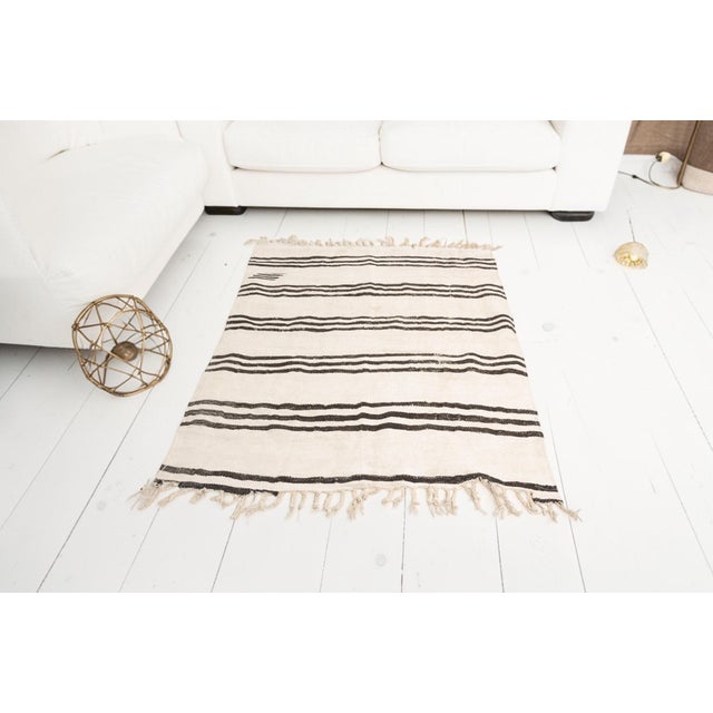 Vintage Anatolian Hemp Kilim Rug For Sale - Image 9 of 10