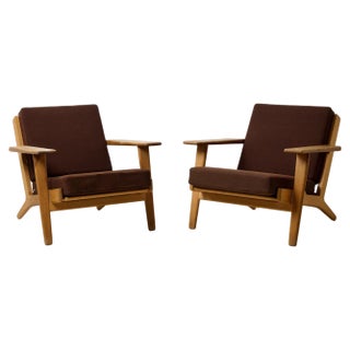 Set of Modern Scandinavian Model Ge-290 Armchairs attributed to Hans J. Wegner for Getama, 1890s For Sale
