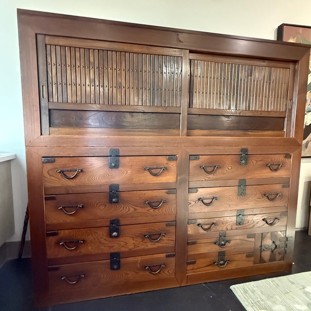 Early 20th Century Bamboo and Hinoki Wood Japanese Cabinet (Tansu) For Sale - Image 12 of 14