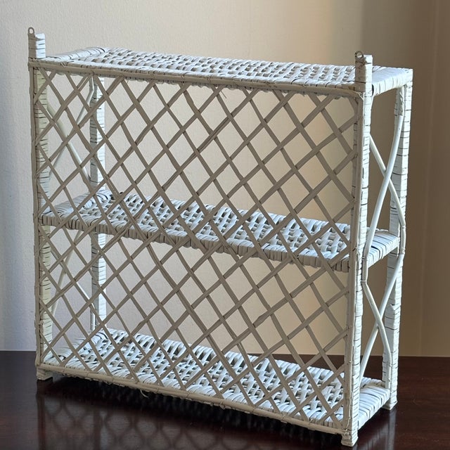 Mid-20th Century White Wicker Hanging Wall Shelf For Sale - Image 4 of 11