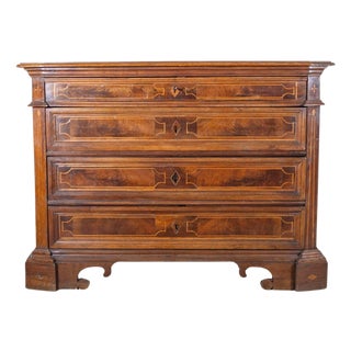 17th-Century Central Italian Walnut Commode with Maple Inlay For Sale