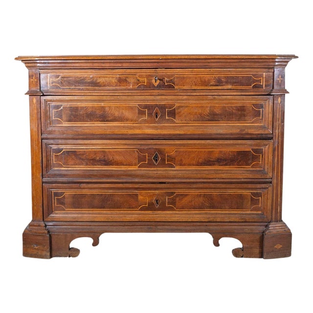 17th-Century Central Italian Walnut Commode with Maple Inlay For Sale