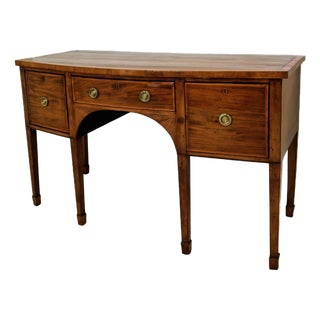 18th C. George III Mahogany Bowfront Huntboard / Sideboard - In the Style of George Hepplewhite For Sale