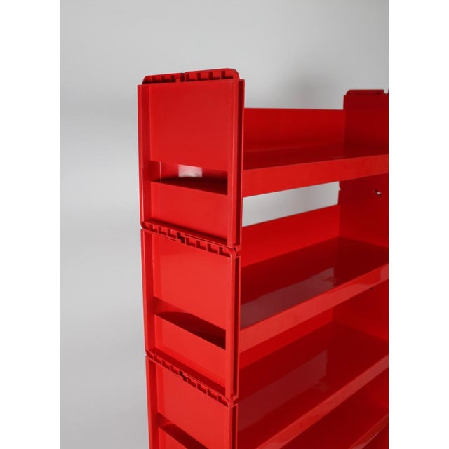 Vintage Jeep Modular Red Plastic Shelving Unit by De Pas, Durbino & Lomazzi for Bonacina, Italy, 1970s, Set of 6 For Sale - Image 9 of 14