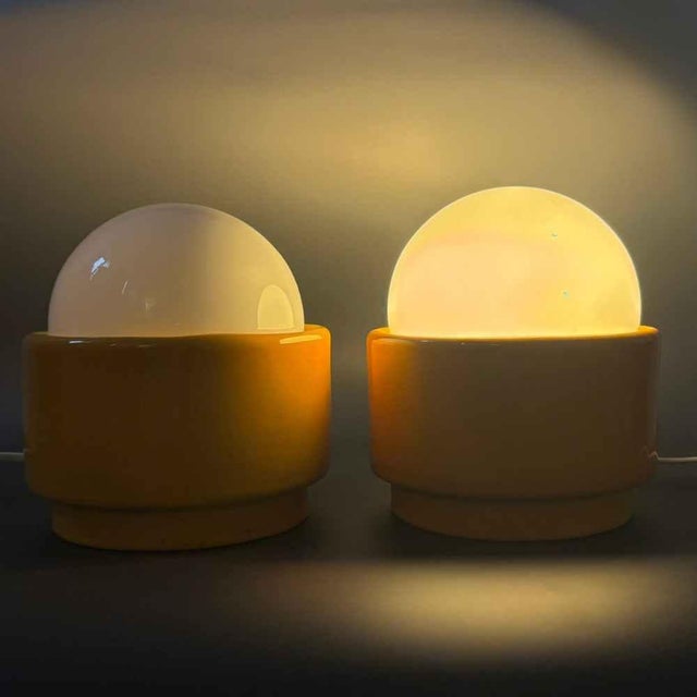 White Yellow Pop Art Ceramic Table Lamps by Traudl Brunnquell, 1977, Set of 2 For Sale - Image 8 of 12