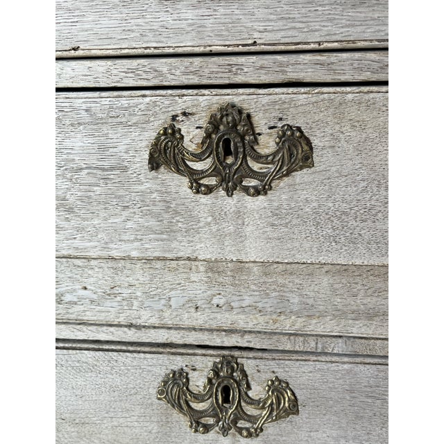 19th Century Bleached Oak Dutch Bombay Chest of Drawers For Sale - Image 16 of 18