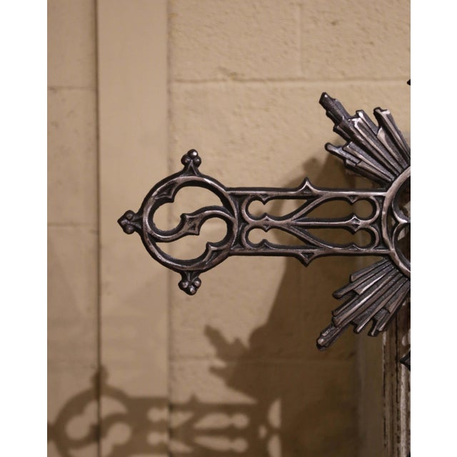 19th Century French Gothic Revival Polished Cast Iron Sacred Heart Altar Cross For Sale In Dallas - Image 6 of 7