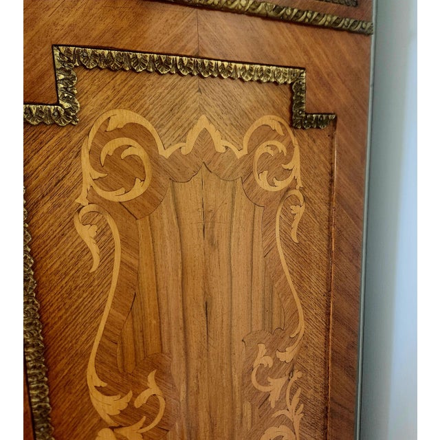 19th C French Marquetry and Ormolu Cabinet on Stand For Sale - Image 17 of 18