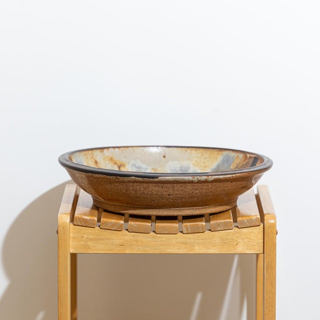 1970s Vintage Large Signed Studio Pottery Centerpiece Bowl / Charger, Miller, 1979 For Sale - Image 5 of 8