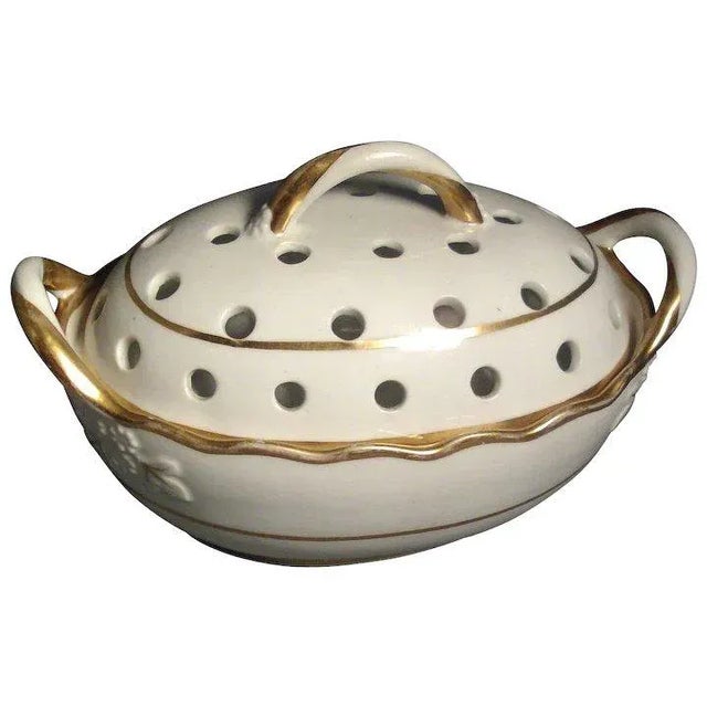 Early 19th Century Early 19th Century George III Spode White & Gilt Porcelain Violet Pattern 341 Bough Pot Vase For Sale - Image 5 of 5