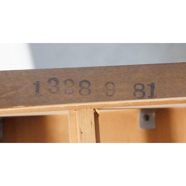 Cresent Furniture Solid Cherry Traditional Style 36" Pembroke Drop Leaf Accent End Table 1338 For Sale - Image 16 of 16