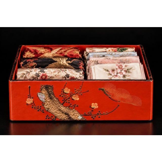 Early 20th Century Japanese Antique Red Lacquered Snack Keepsake Box Hand Painted 2-Tier For Sale - Image 5 of 17