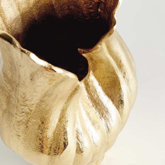 Kenneth Ludwig Chicago Rosalie Vase Large For Sale - Image 4 of 4
