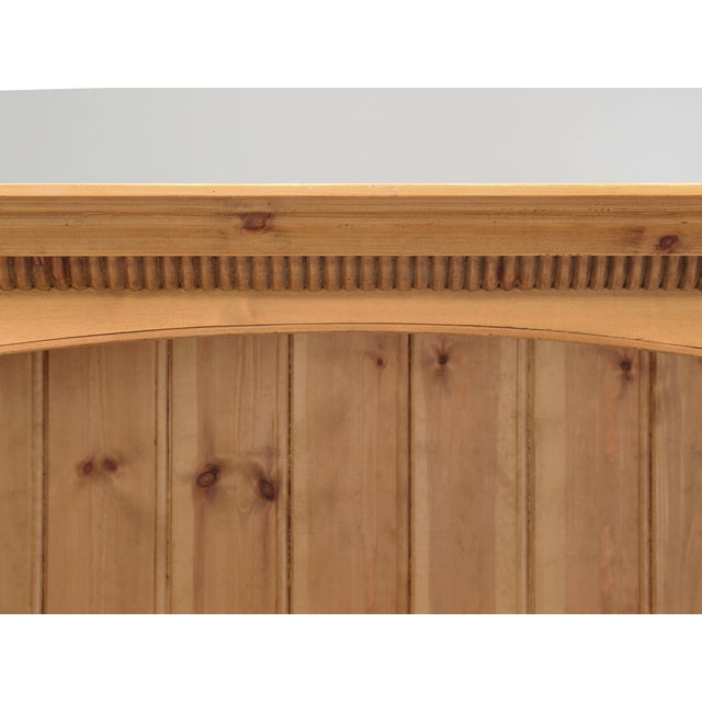 English Pine Bookcase Exceptionally Wide, Traditional Beeswax Finish by Chrispyn For Sale In Chicago - Image 6 of 12