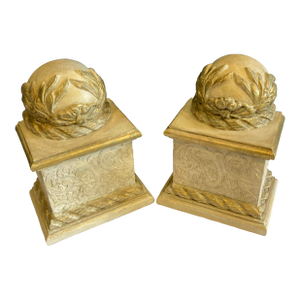 Pair of Mid 20th Century Ornate Laurel Wreath Gold Bookends