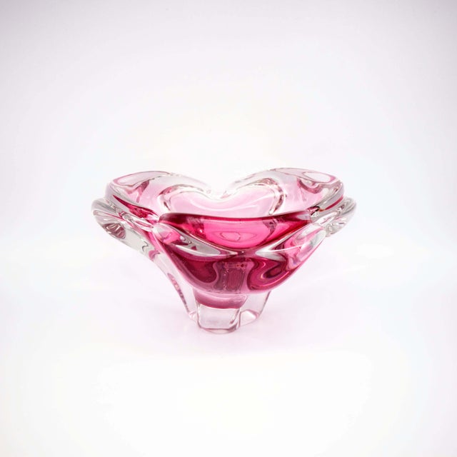 Mid-Century Modern Large Glass Bowl by Josef Hospodka for Chribska Glas, 1960s For Sale - Image 3 of 10