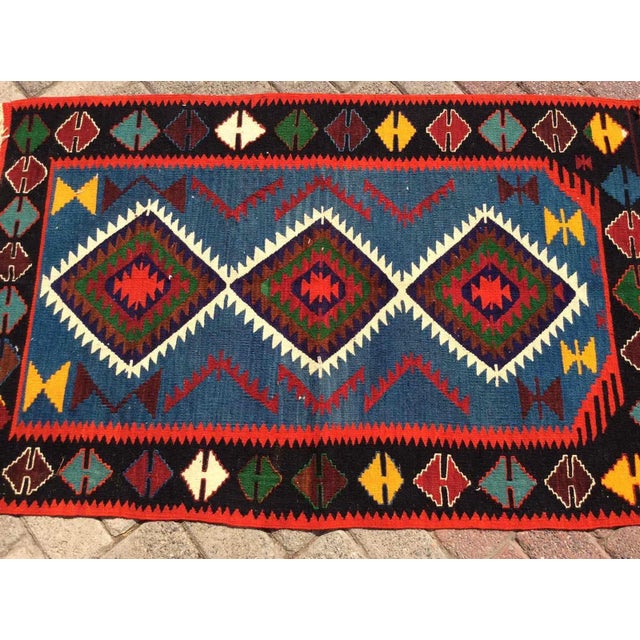 Vintage Turkish Kilim Rug - 33" X 50" For Sale - Image 4 of 10