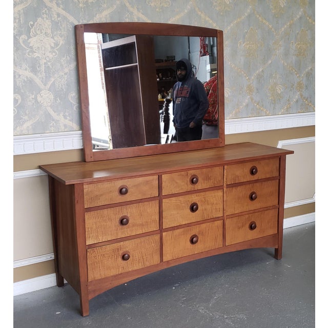 Stickley Furniture Harvey Ellis Mission Maple 9 Drawer Bedroom Dresser W Mirror Model 91 911 1990s