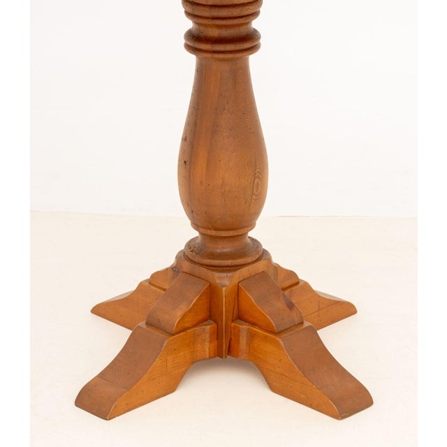 American Circular Pine Wood Pedestal Table For Sale - Image 4 of 8