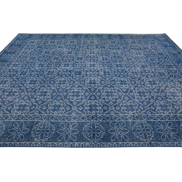 2020s Blue Mid-Century Modern Style Handmade Floral Trellis Motif Wool Rug For Sale - Image 5 of 11