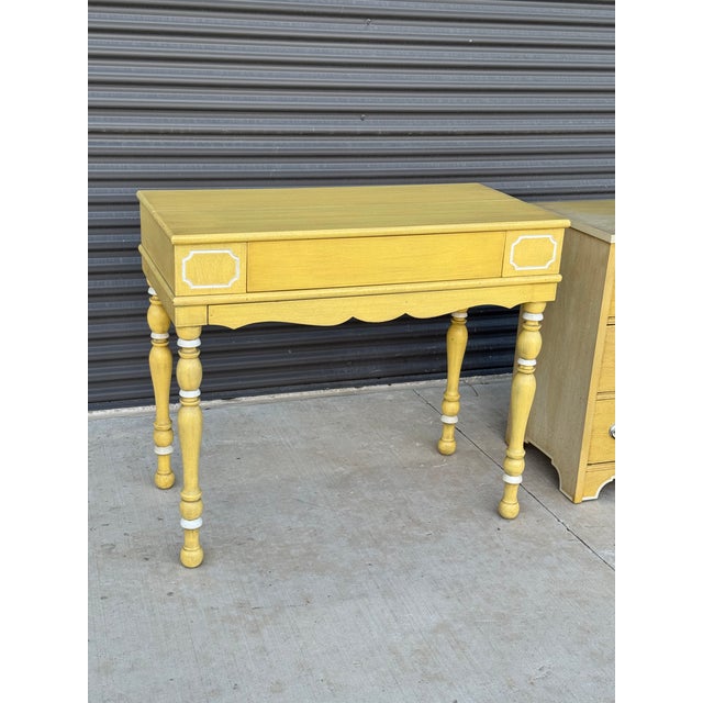 1950s 1950s Mid Century Ladies or Youths Spinet Secretary Desk W/ Flip-Top and Pull-Out Writing Table For Sale - Image 5 of 10