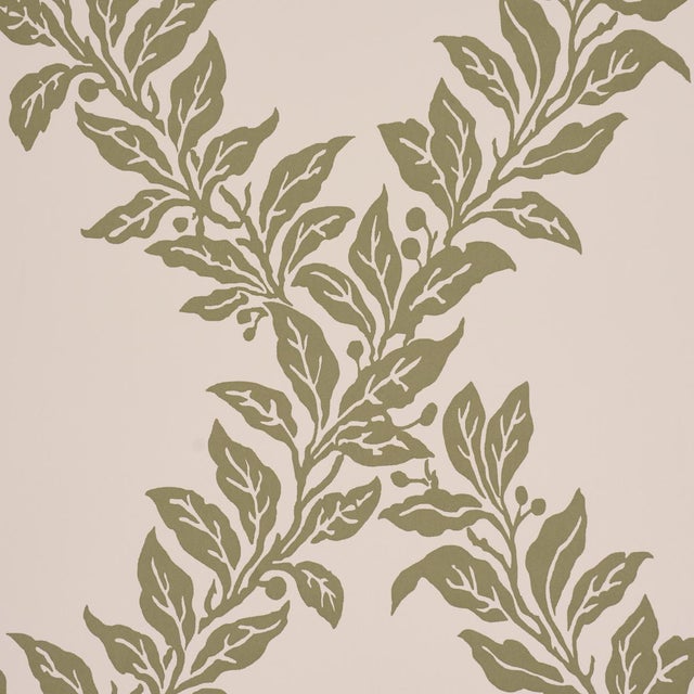 Traditional Schumacher Tyninghame Trellis Wallcovering In Sage For Sale - Image 3 of 6