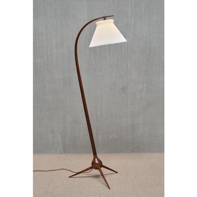 Bridge Floor Lamp by Severin Hansen for Haslev Møbelsnedkeri, Denmark, 1950s For Sale - Image 12 of 13