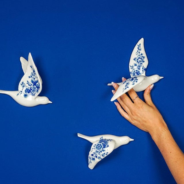 Ceramic Delft Blue Wall Decoration Ceramic Birds from Heinen Delfts Blauw, 2026, Set of 4 For Sale - Image 7 of 8