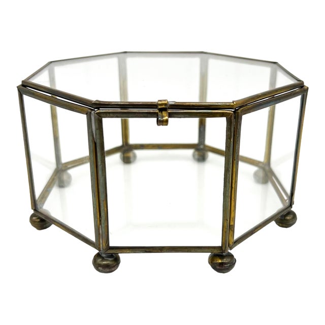 Vintage Brass & Glass Octagonal Display Box / Jewelry Casket - Hollywood Regency, Mid-Century Modern, Modernist For Sale