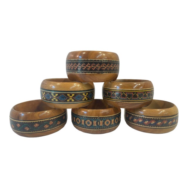 Vintage Wooden Napkin Rings - Set of 6 For Sale
