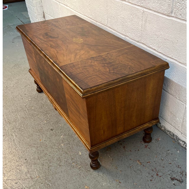 Mid 20th Century Vintage Figured Walnut Cedar Chest by Dillingham Mfg. Co For Sale - Image 5 of 13