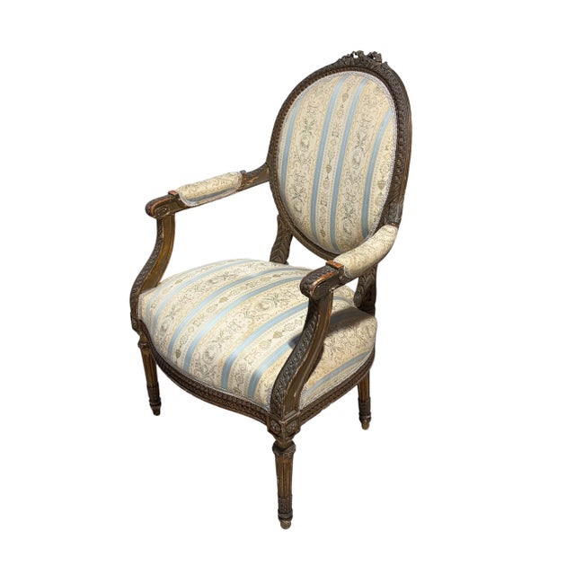 19th Century French Louis XVI Walnut Armchair ~ Fauteuil For Sale - Image 4 of 8